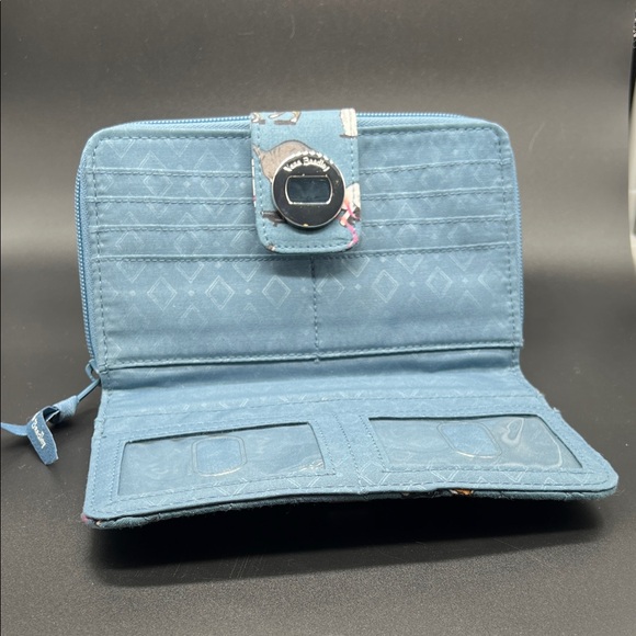 Vera Bradley Cat’s Meow RFID Turnlock Wallet in Blue Quilted - Picture 6 of 13